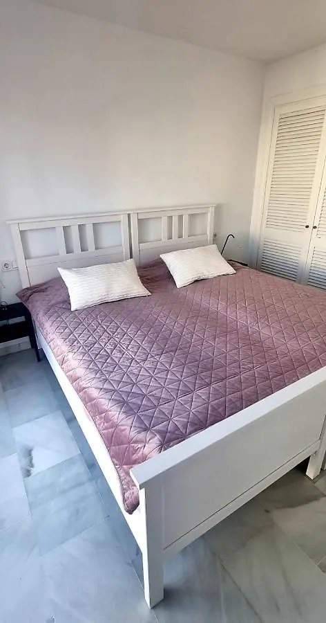 Апартаменты Mijas Holiday Фуэнхирола